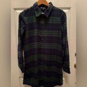 PRE-OWNED J FOR JUSTIFY JUNIORS FLANNEL SHIRT DRESS- GREEN PLAID- MEDIUM